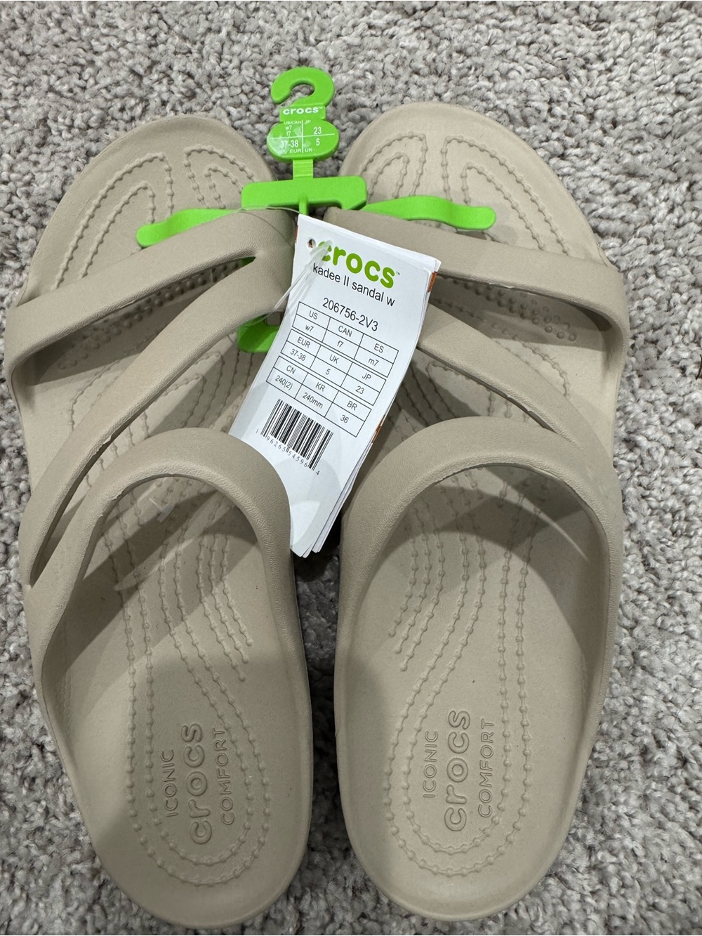 NWT Crocs Kadee II Sandals Women’s 7 Bone Beige Lightweight Comfort Slides - Picture 1 of 4